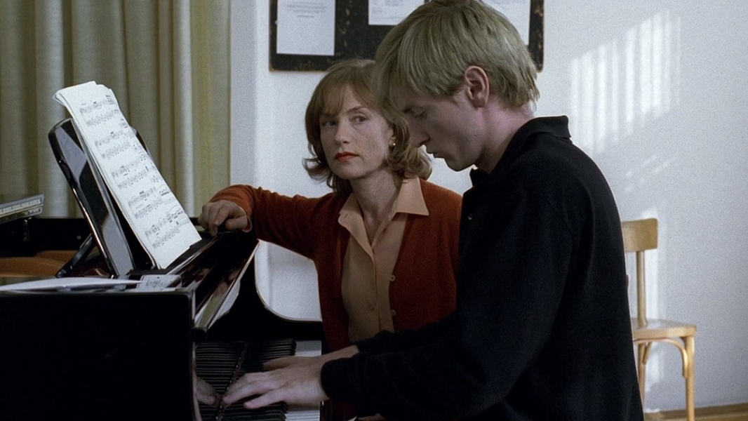 Watch The Piano Teacher 2001 full movie on GoMovies